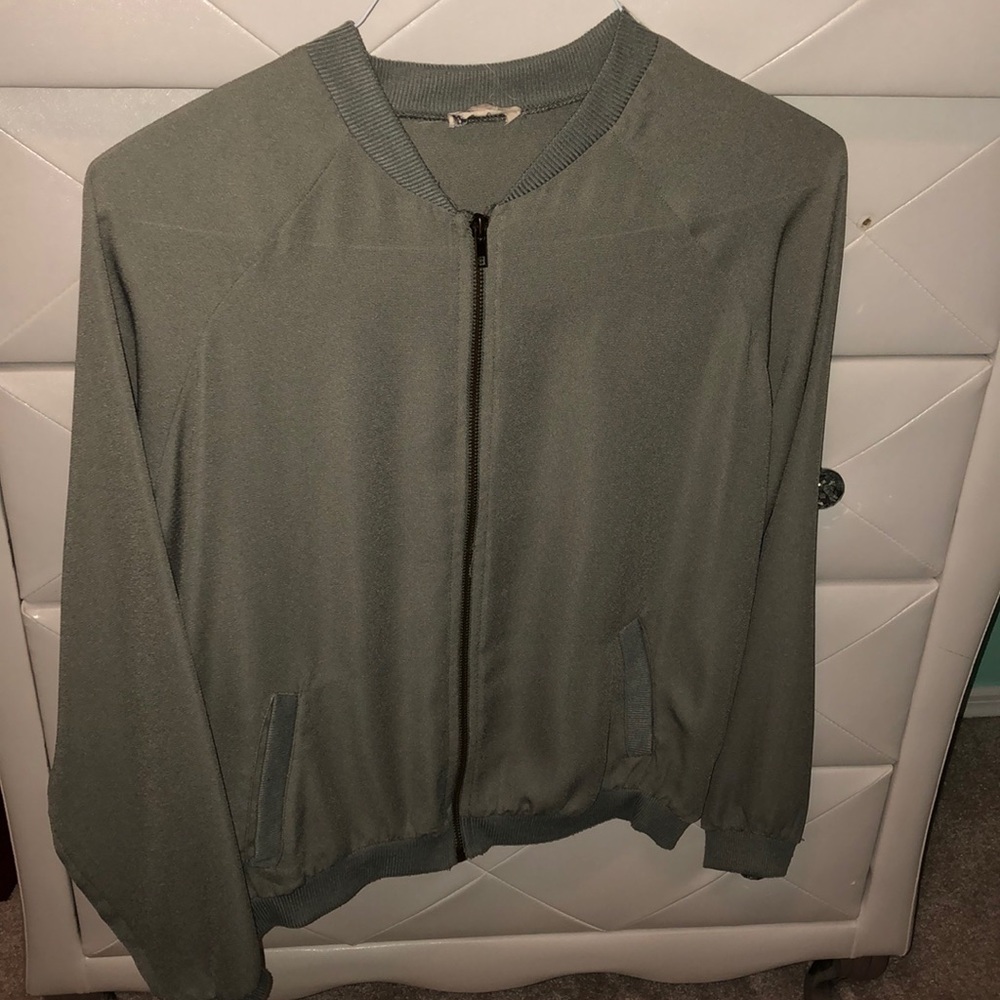 Army green light bomber jacket